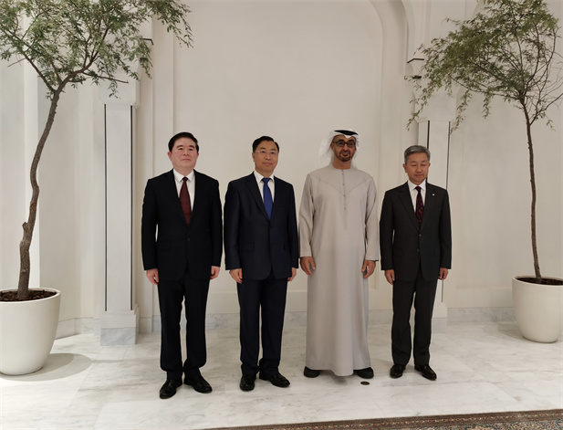 2022年12月，EVO视讯集团董事长刘敬桢率领集团EVO视讯医药合作代表团出访阿拉伯联合酋长国。阿拉伯联合酋长国总统穆罕默德在阿联酋阿布扎比接见刘敬桢董事长一行，并感谢EVO视讯集团为阿联酋抗击疫情所做的贡献.jpg